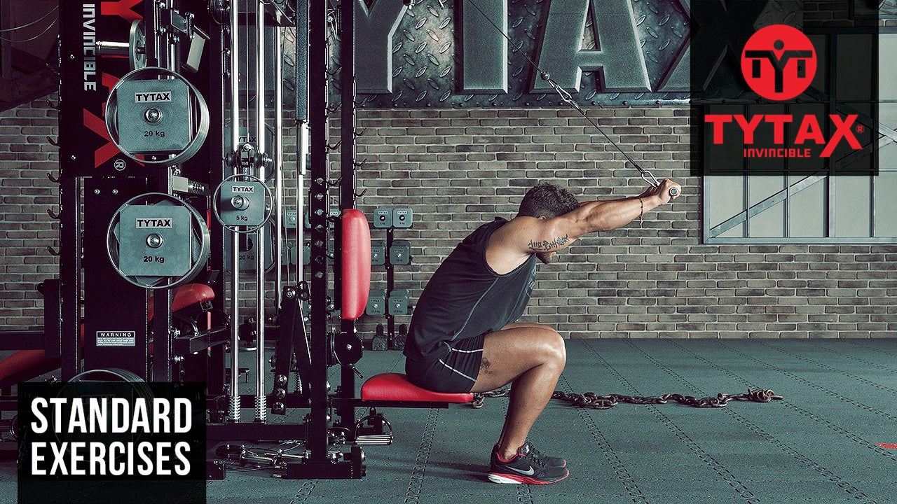 Kabelzug-Trizepsstrecker sitzend