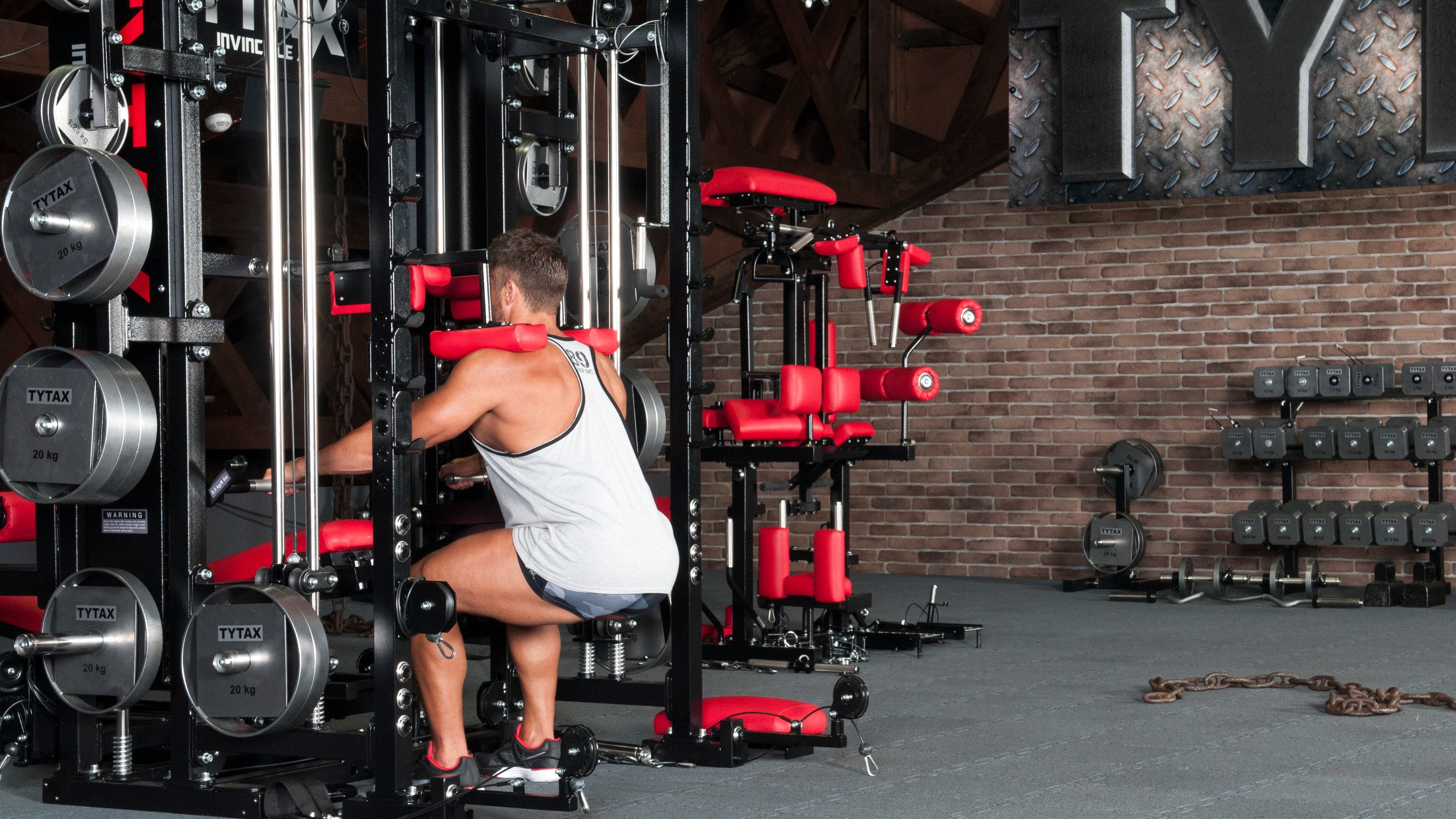 Multipresse Kniebeuge