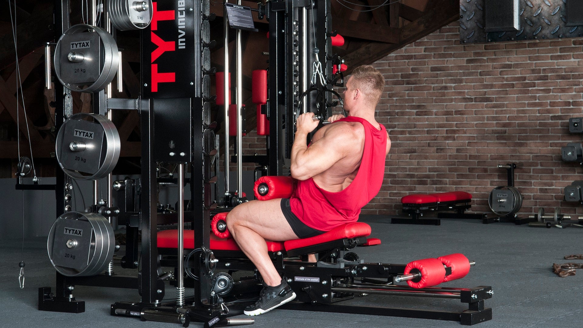 Kabelzug Latziehen enger Griff