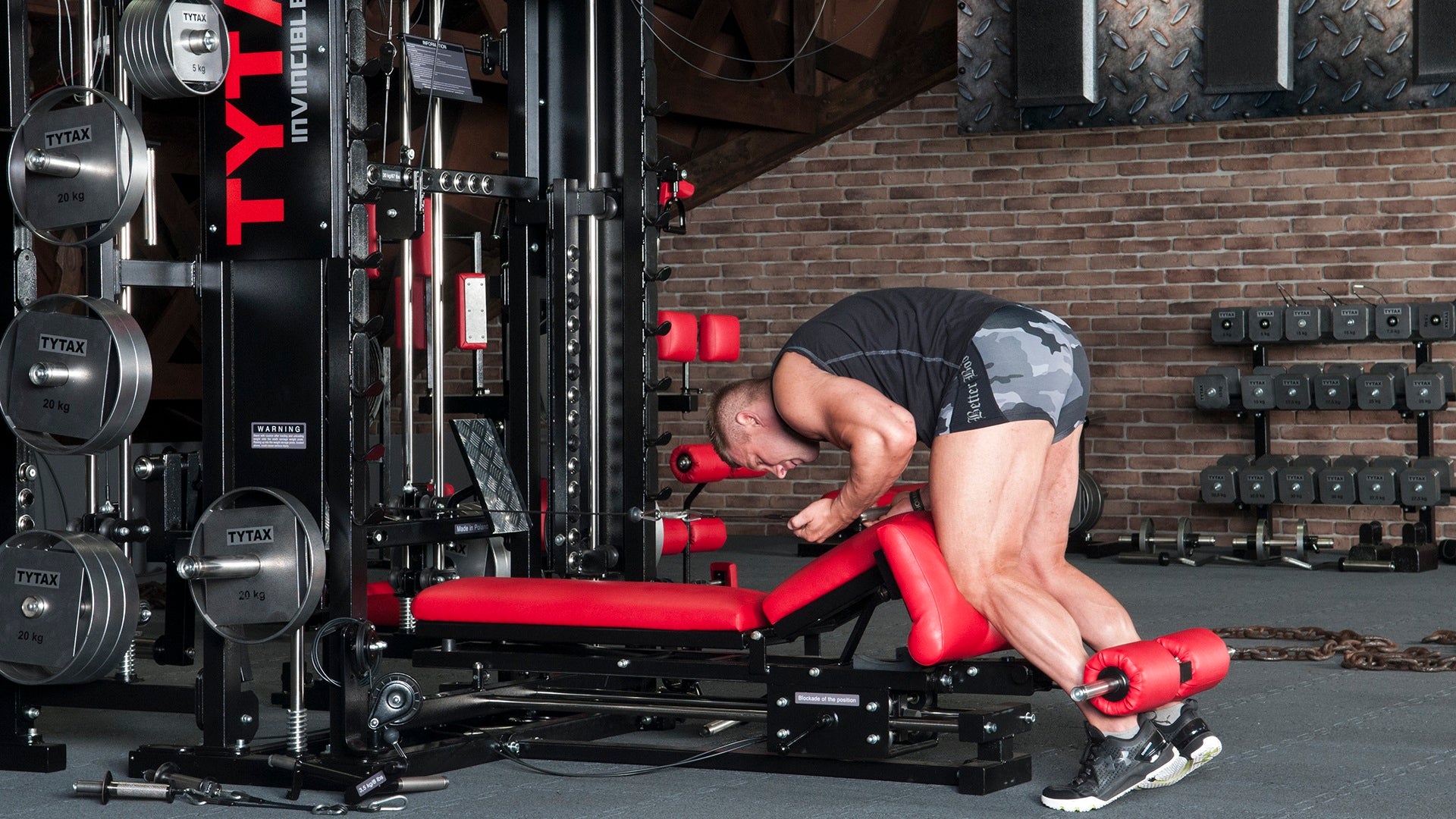 Bent-Over Cable Reverse Grip Row with Crunch