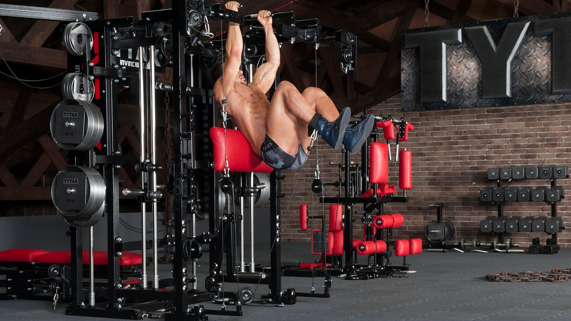 Hanging Cable Leg-Hip Raise