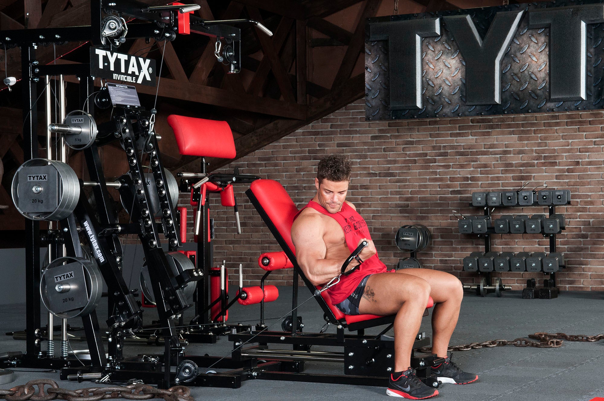 Bizeps-Curls alternierend Kabelzug