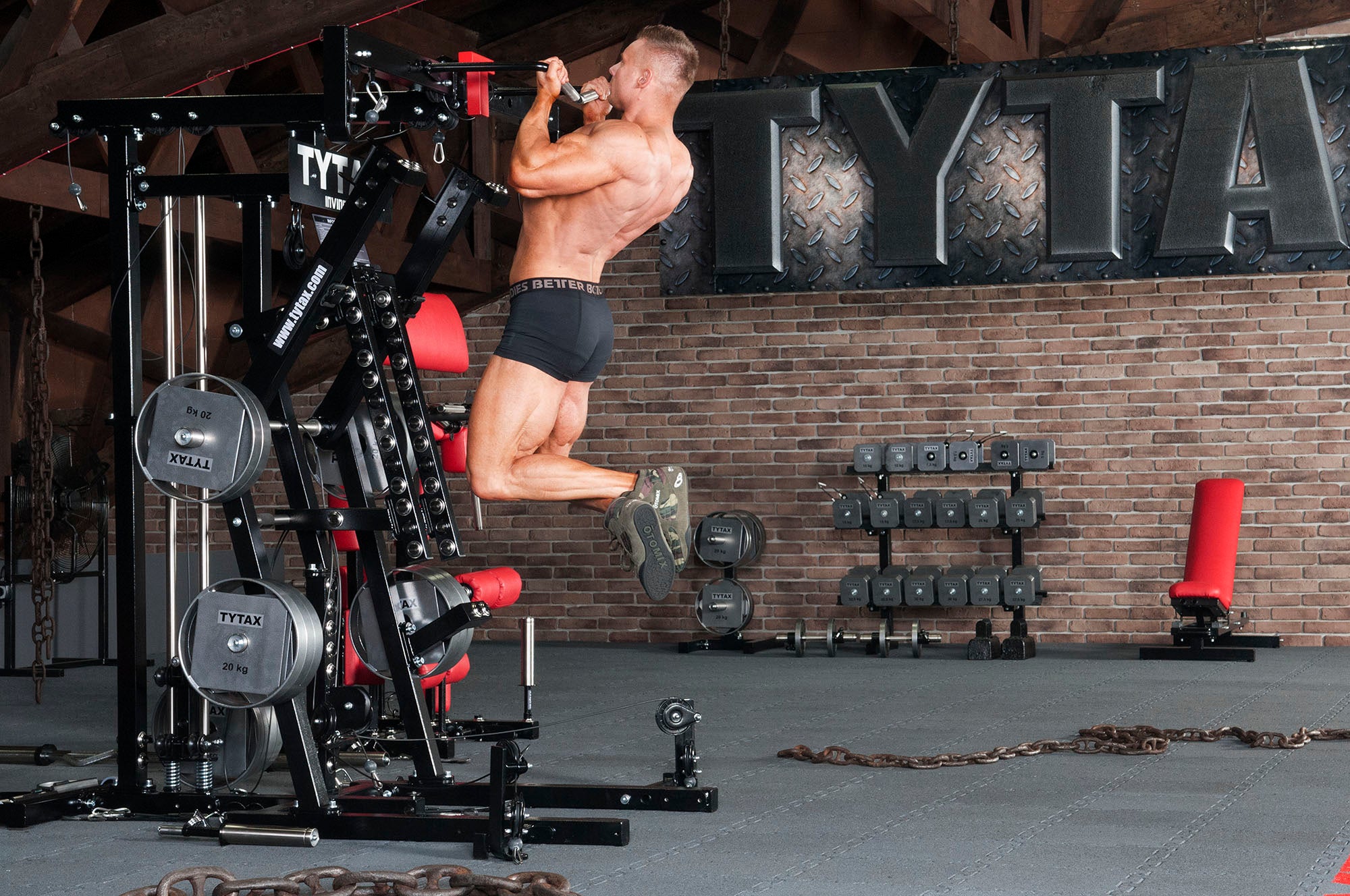 Klimmzüge im Untergriff