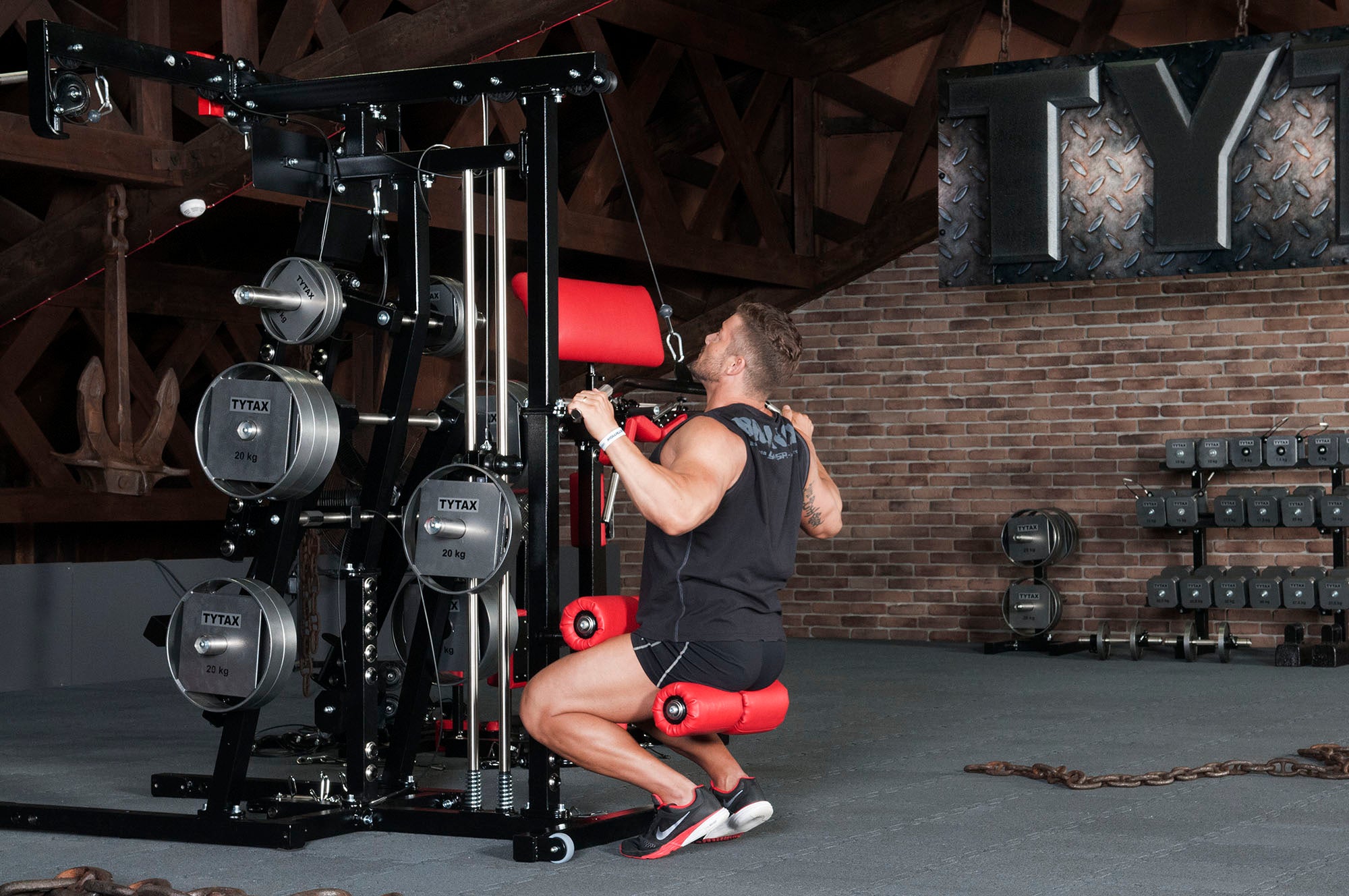 Latzug breiter Griff