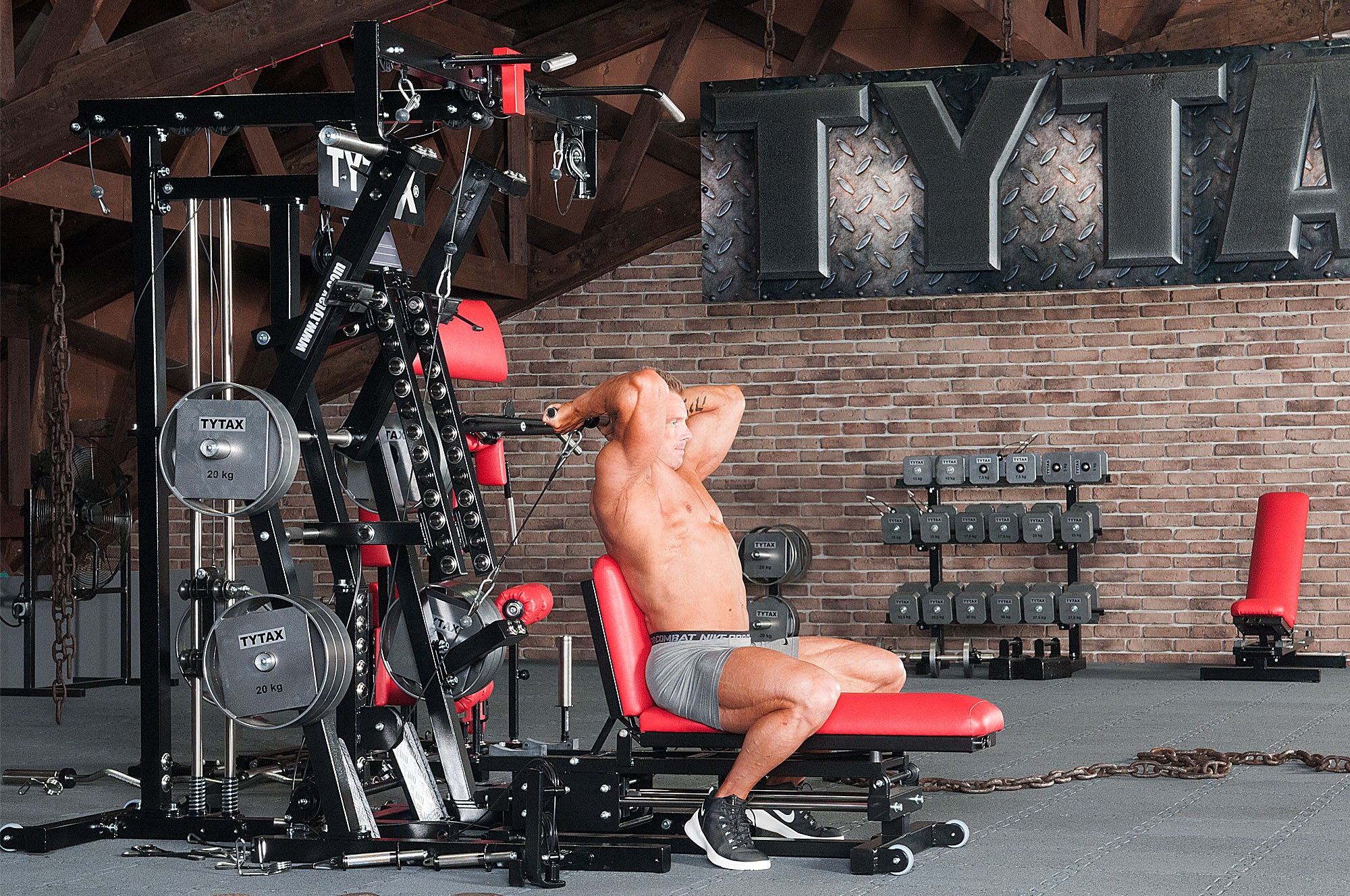 Überkopf-Trizepsstrecker am Kabelzug