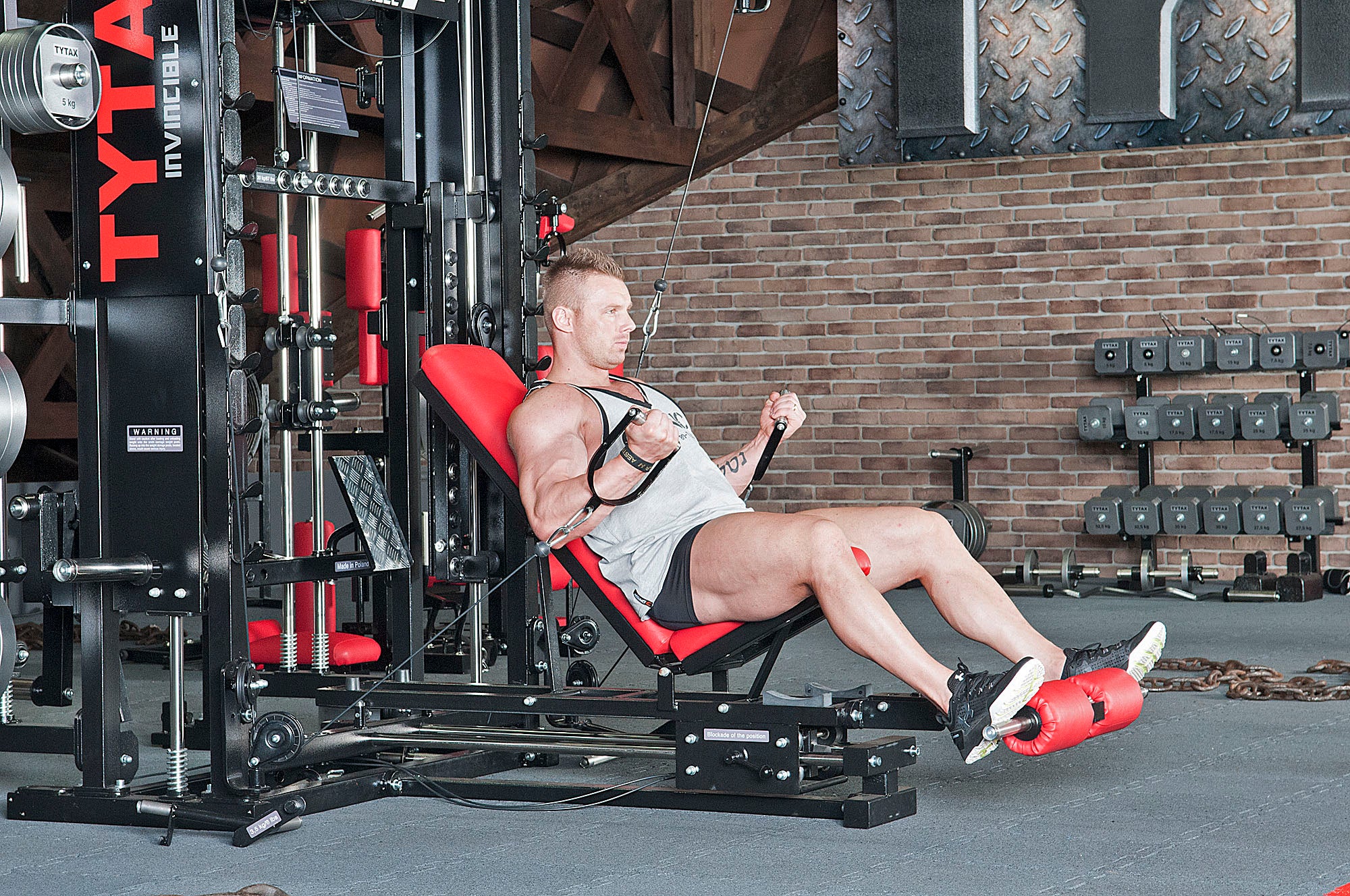 Curls Kabelzug sitzend