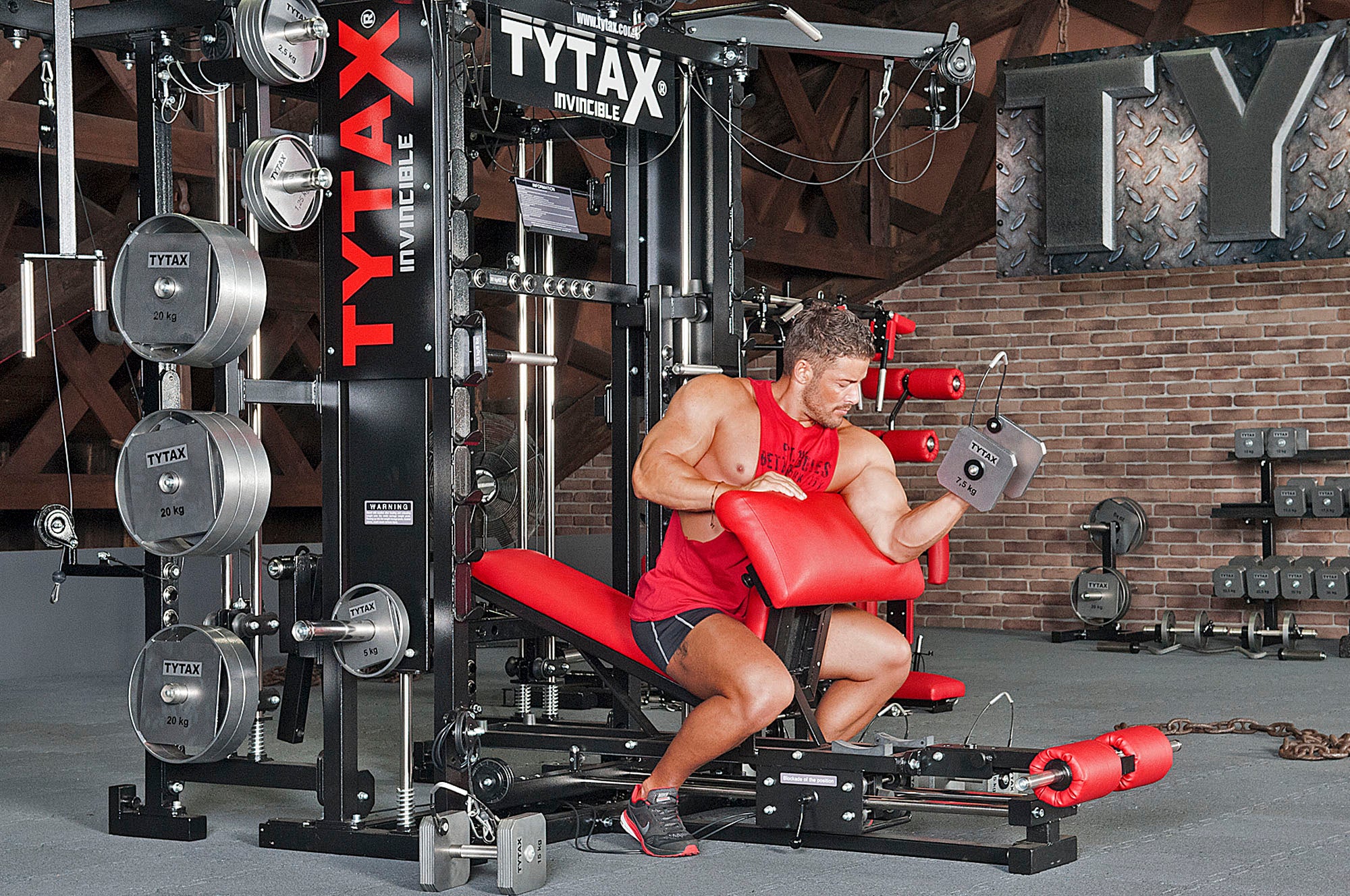 Kurzhantel Scottbank Curls sitzend