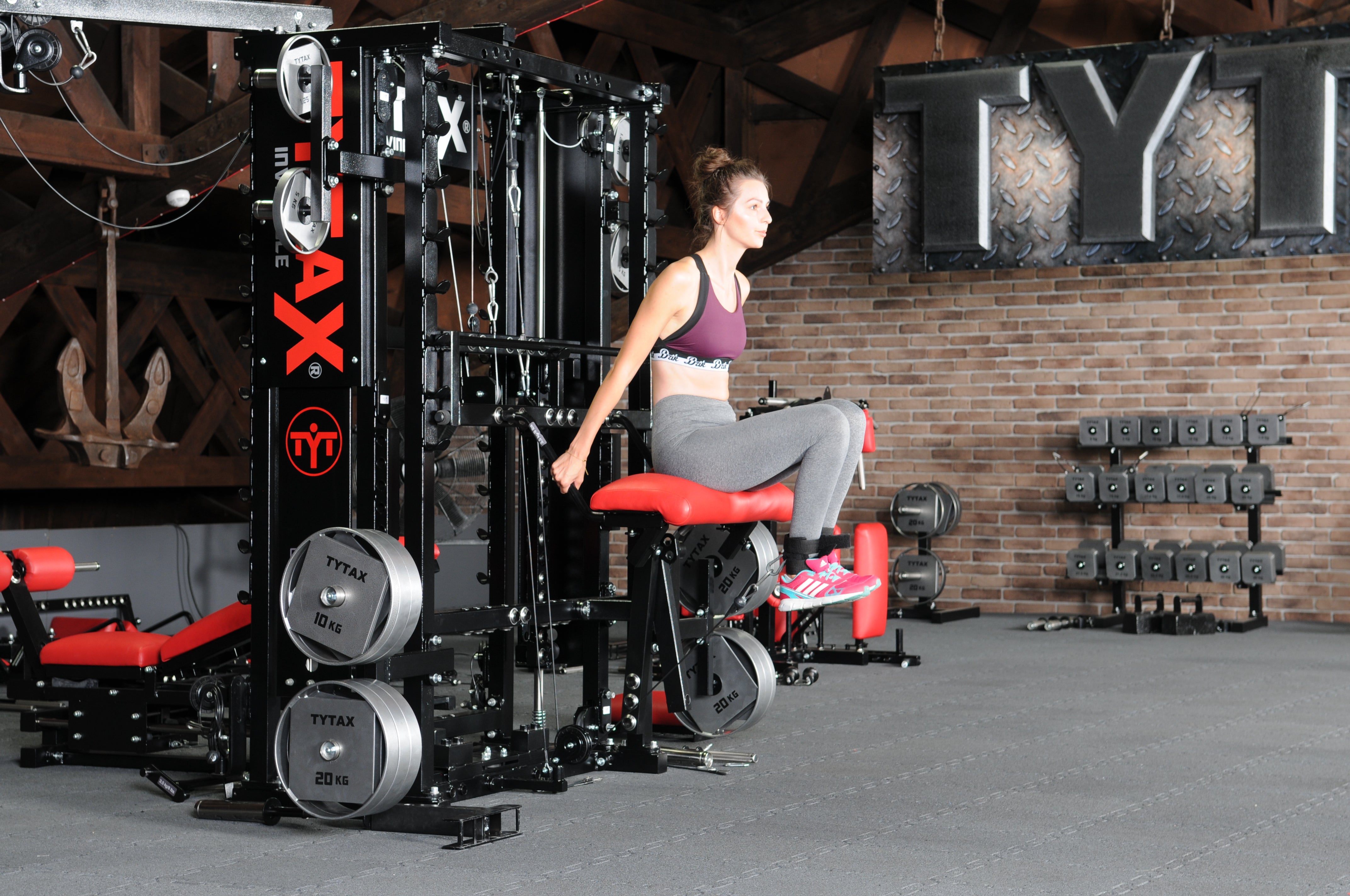 TYTAX T2-X Multi-Gym Kraftstation mit Multipresse, Kabelzug und Power-Rack